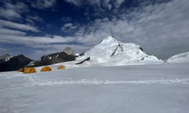 Mount Nun Expedition<br> (7135 M | 23409 ft)