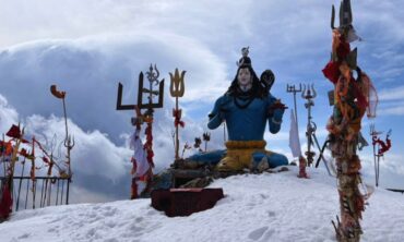 Winter Churdhar Peak Trek